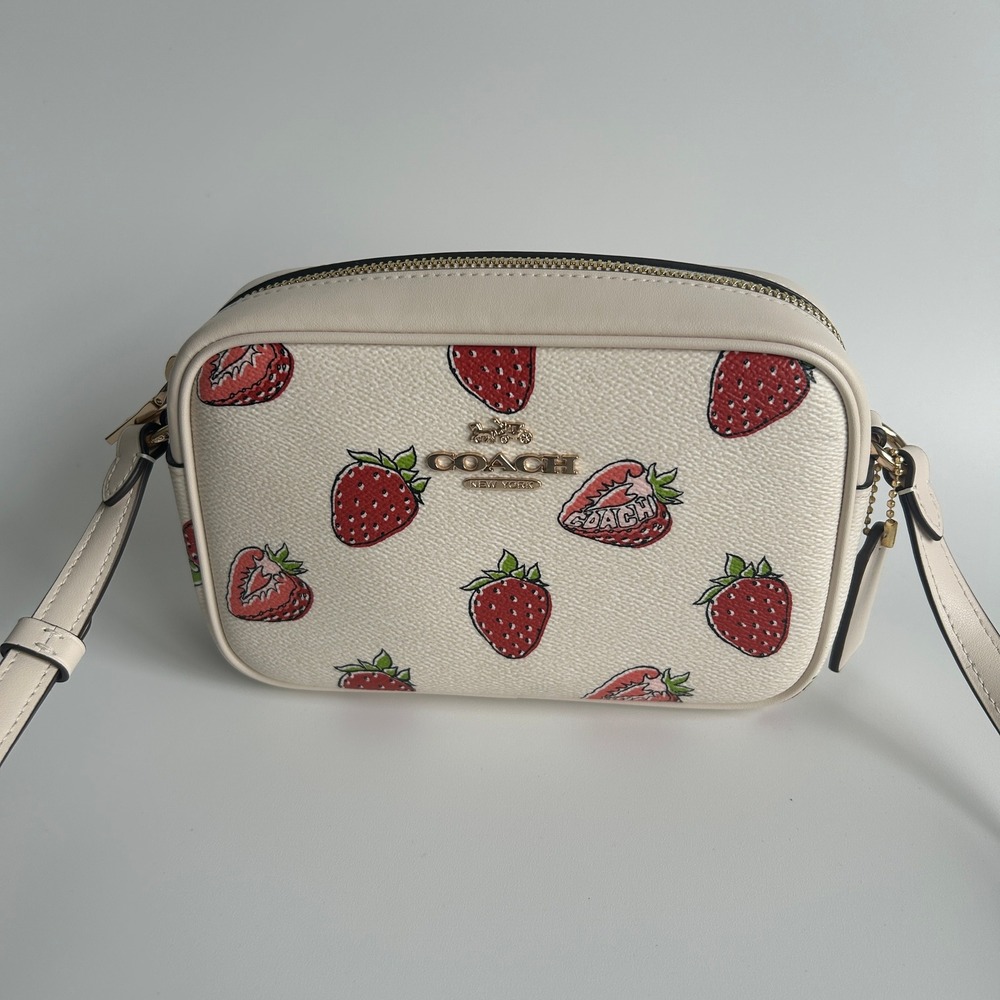 Coach Jamie Strawberry Chalk White Pebbled Leather Camera Bag Excellent